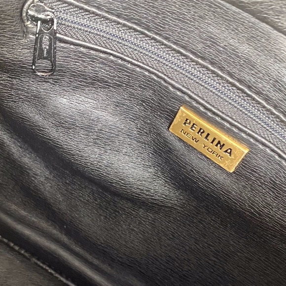 CUTE Perlina Black Leather Crossbody Bag - Picture 8 of 8